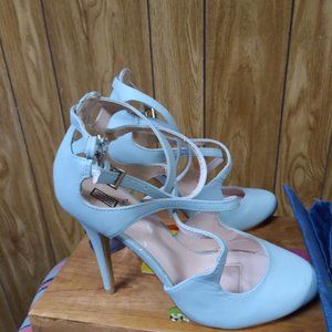 sky blue used signature brand heels